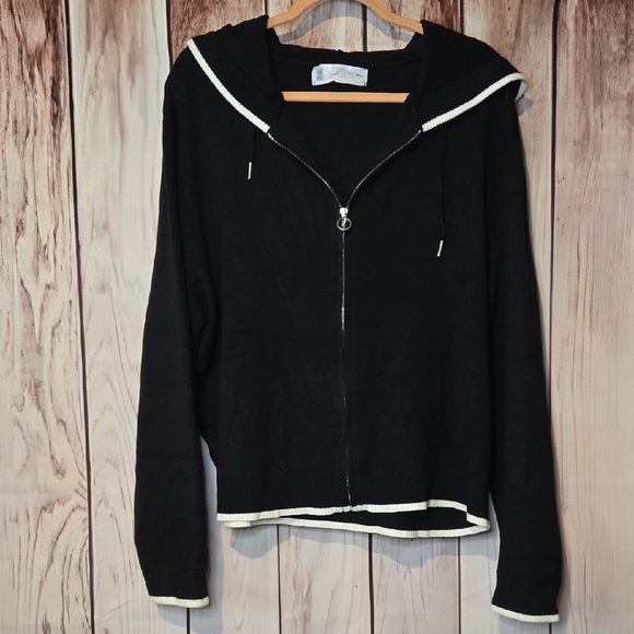 Savage X Fenty Classic Black And White Zip Up Hoodie Womens XL - Picture 1 of 12